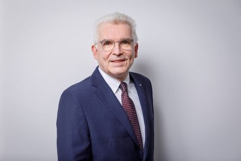 Frank-Ulrich Wiener wird AMEOS Vorstand