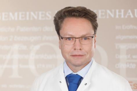 Dr. Felix Renken Neuer Chefarzt der Klinik für Orthopädie und Unfallchirurgie an den Sana Kliniken Lübeck