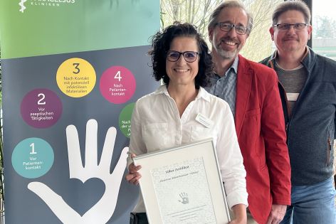 Silber-Zertifikat der Aktion Saubere Hände bestätigt hohe Qualitätsstandards in der Händehygiene der Paracelsus Klinik Henstedt-Ulzburg