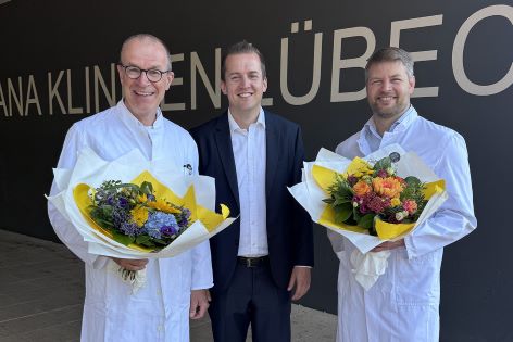 Die Klinik für Allgemein- und Viszeralchirurgie an den Sana Kliniken Lübeck wird ab sofort von Prof. Dr. med. Med. dr. Hendrik Schimmelpenning und Prof. Philipp Hildebrand gemeinsam geleitet.