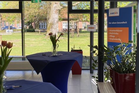 AMEOS Reha Klinikum Lübeck Das AMEOS Reha Klinikum Lübeck begegnet man der Polyneuropathie mit einem neuen, spezialisierten Therapieangebot.