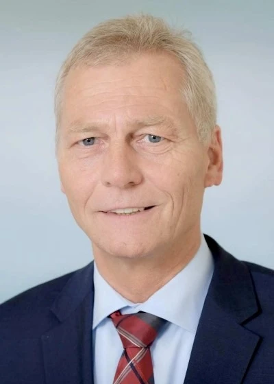 Vorstand des VPKSH: Beisitzer Dr. rer. pol. Klaus Schmolling